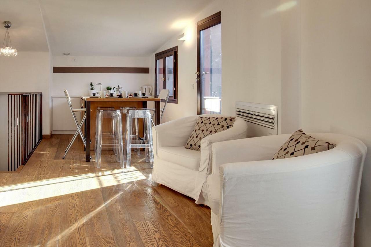 Modern Apartment Venice With Terrace Exterior foto